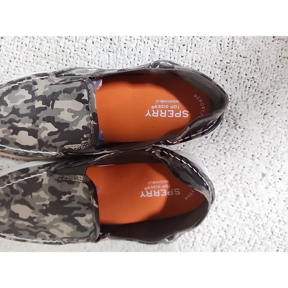 SPERRY Salty Washable/Camo Shoes  Boy's Size 5M Slip On Youth